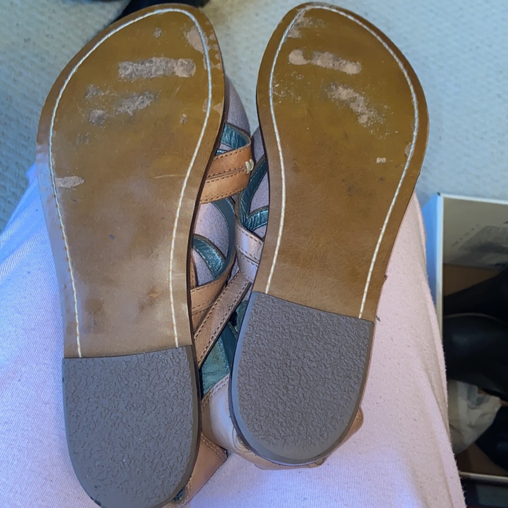 SE Boutique Brown Leather Gladiator Sandals - Picture 2 of 7